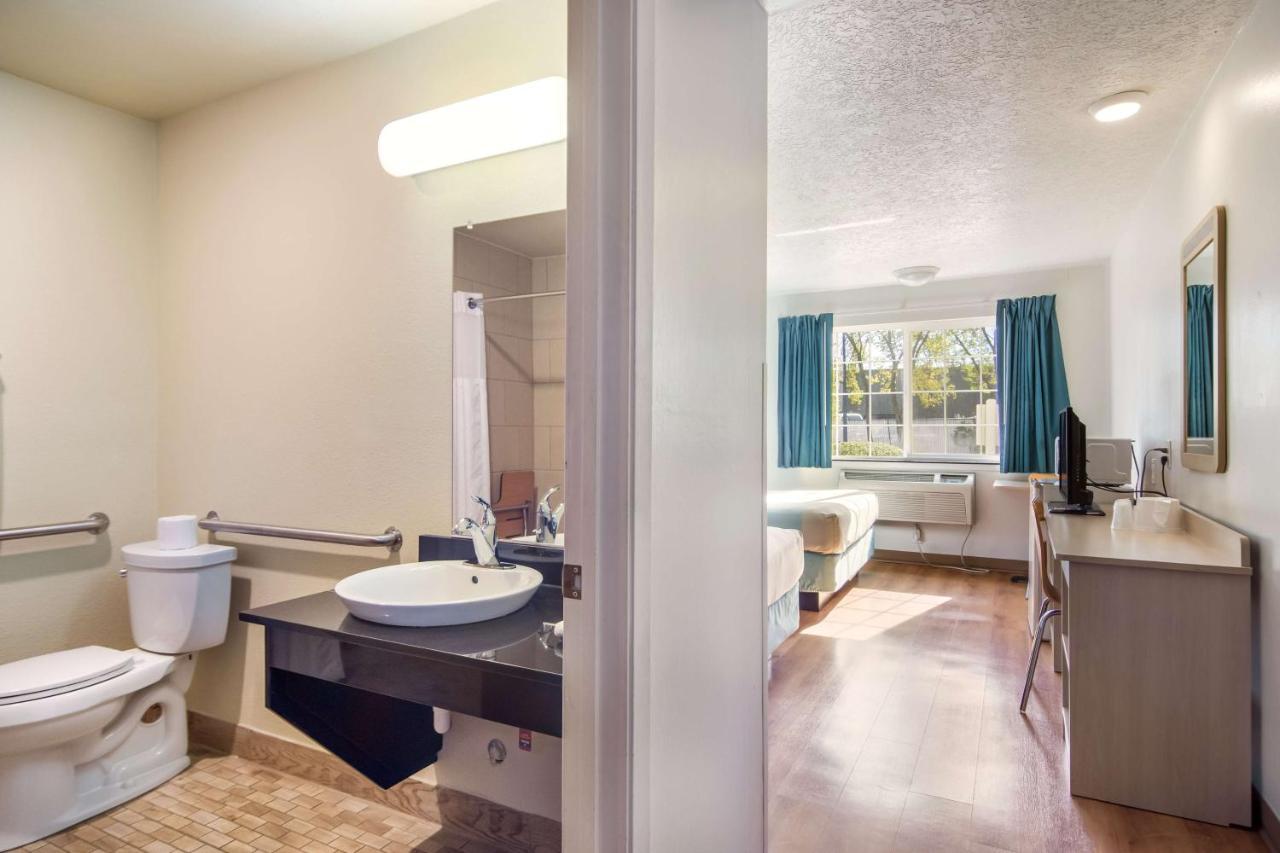 Motel 6-The Dalles, Or Eksteriør billede